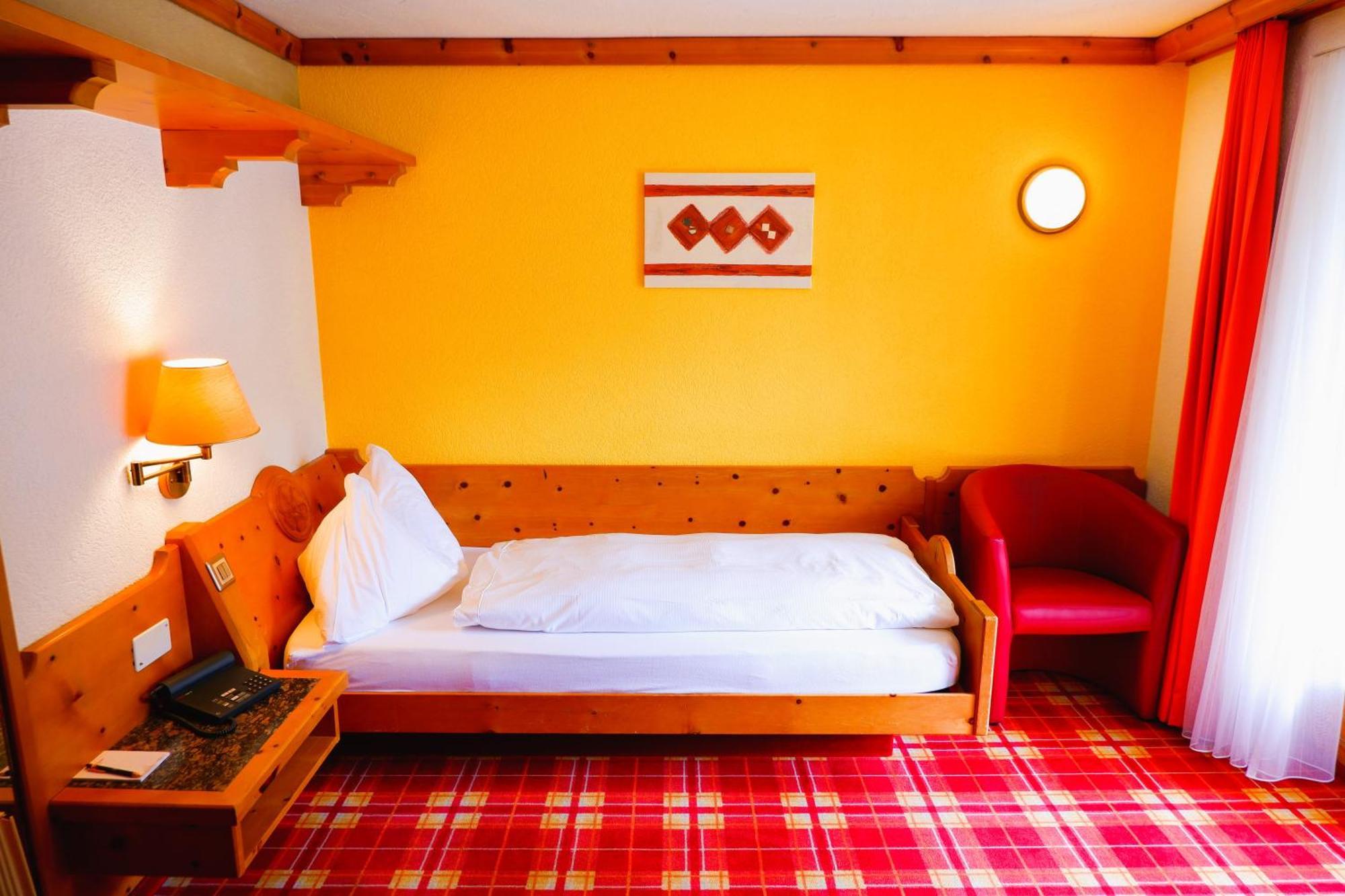 Hotel Christiania Saas Fee Kültér fotó