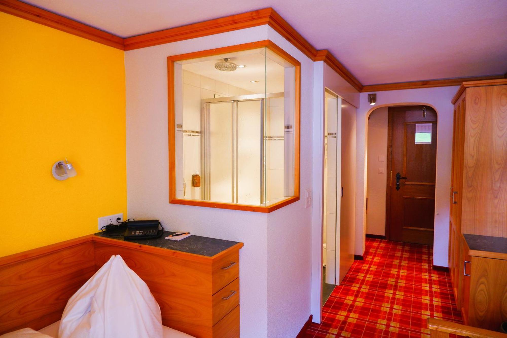 Hotel Christiania Saas Fee Kültér fotó