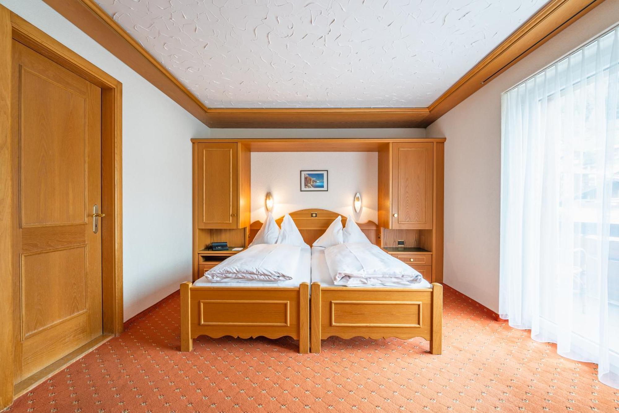 Hotel Christiania Saas Fee Kültér fotó
